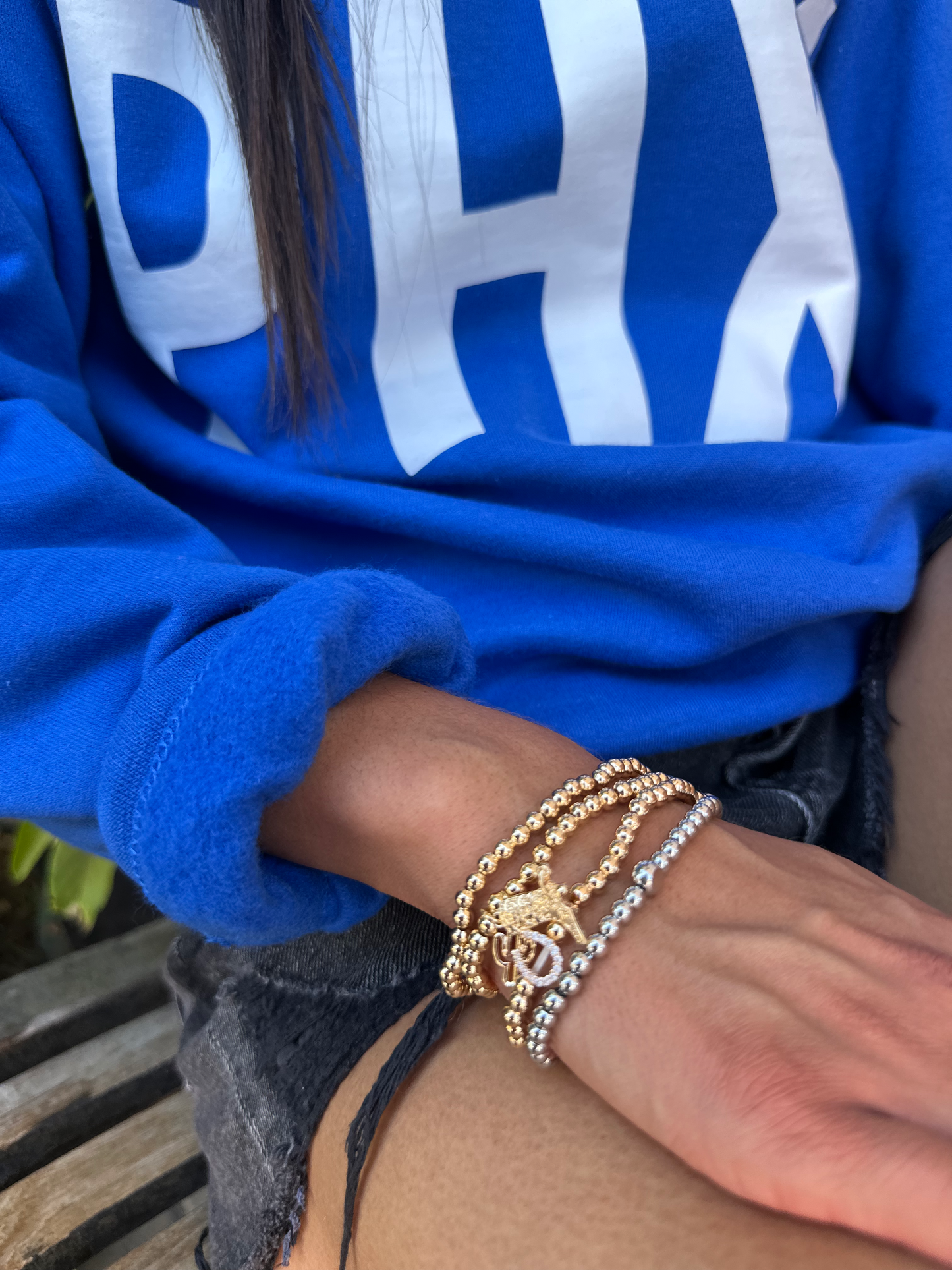Gold Rhinestone Horseshoe Beaded Charm Bracelet